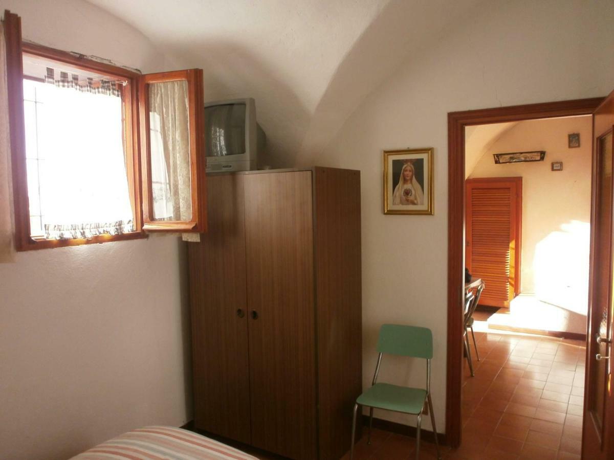Risorgimento Apartment Cipressa Luaran gambar