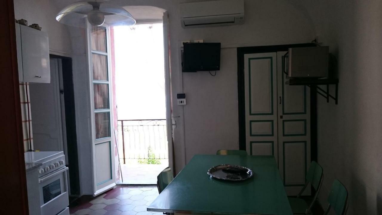 Risorgimento Apartment Cipressa Luaran gambar
