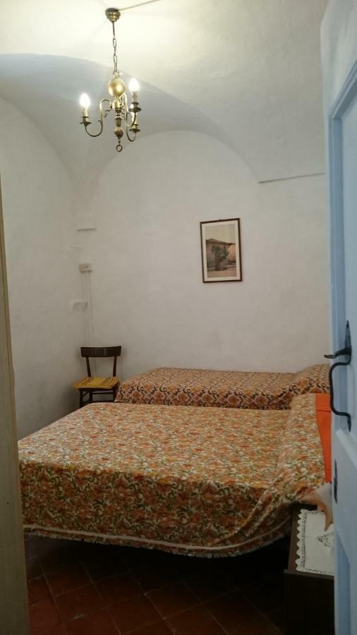 Risorgimento Apartment Cipressa Luaran gambar